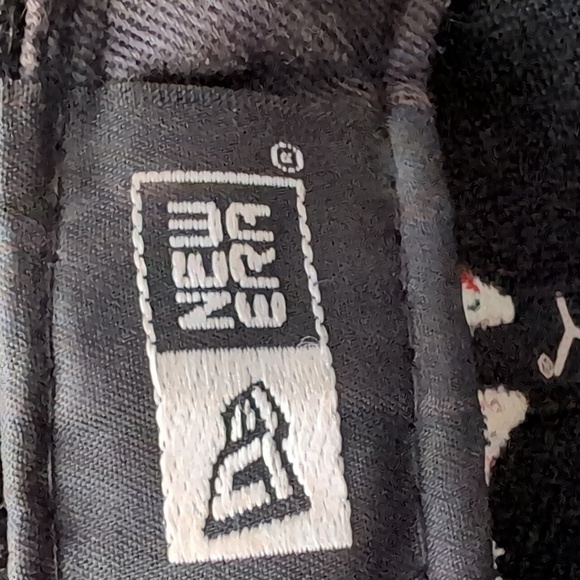 New Era,59Fifty,New York Yankees Black/ Red Fitted Hat,Size 7 3/8. - Picture 8 of 10